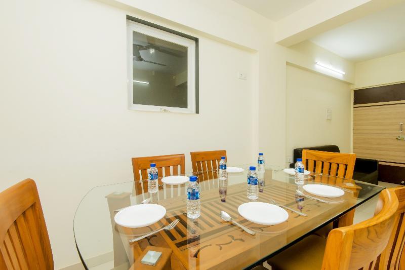 Levender Bough Hotel Mumbai  Buitenkant foto