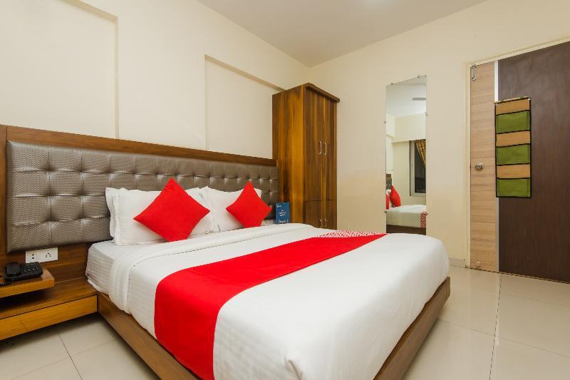 Levender Bough Hotel Mumbai  Buitenkant foto